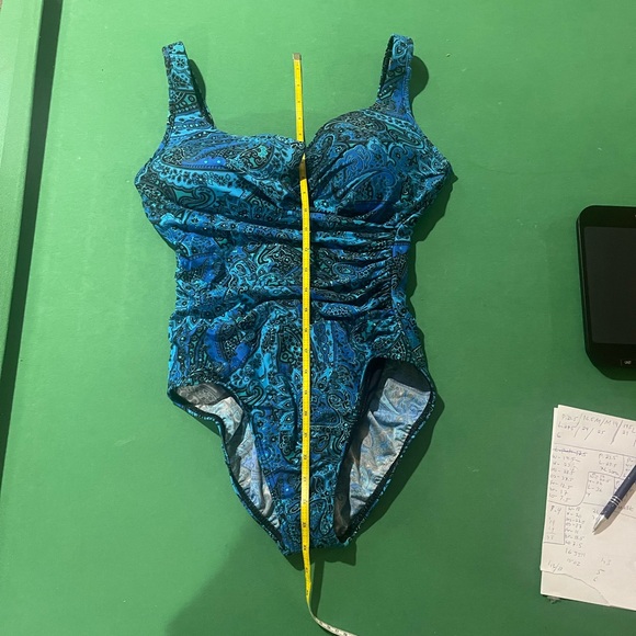 Miraclesuit Blue Patterned Bikini - Picture 11 of 12